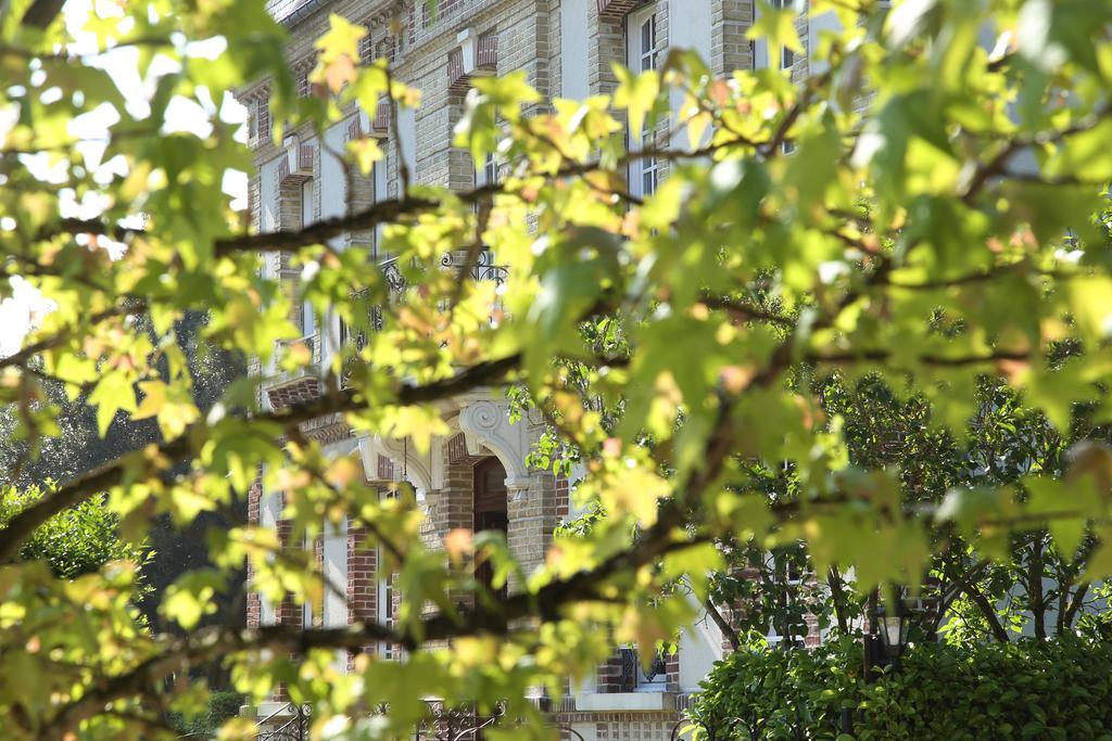 Manoir Le Mesnil Bed & Breakfast Saint-Martin-aux-Chartrains Exterior foto